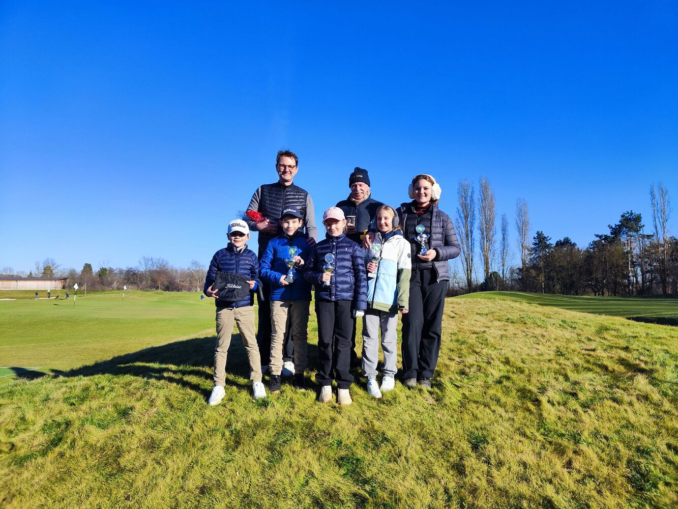 Gelungener Auftakt in die Saison für unsere Golf-Jugend